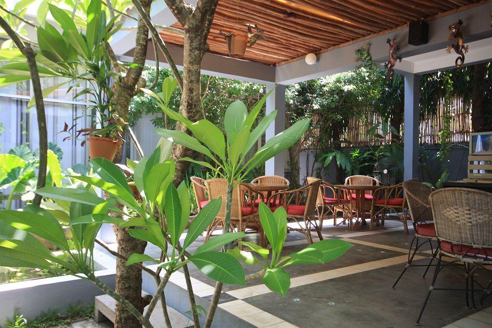 Frangipani Villa-60S พนมเปญ ร้านอาหาร รูปภาพ