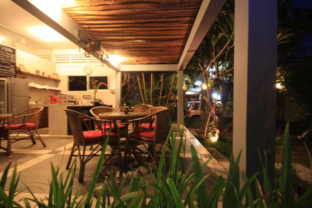 Frangipani Villa-60S พนมเปญ ภายนอก รูปภาพ